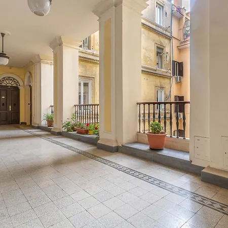 Iflat Lina Cavalieri House *